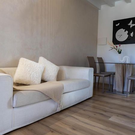 Maison 140 Lonato Luaran gambar