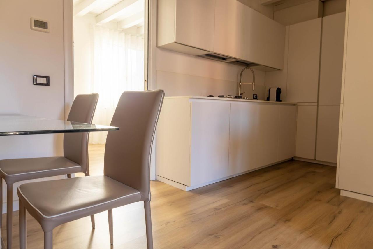 Maison 140 Lonato Luaran gambar
