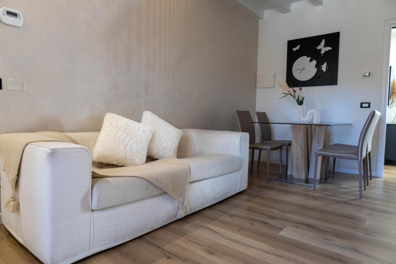 Maison 140 Lonato Luaran gambar