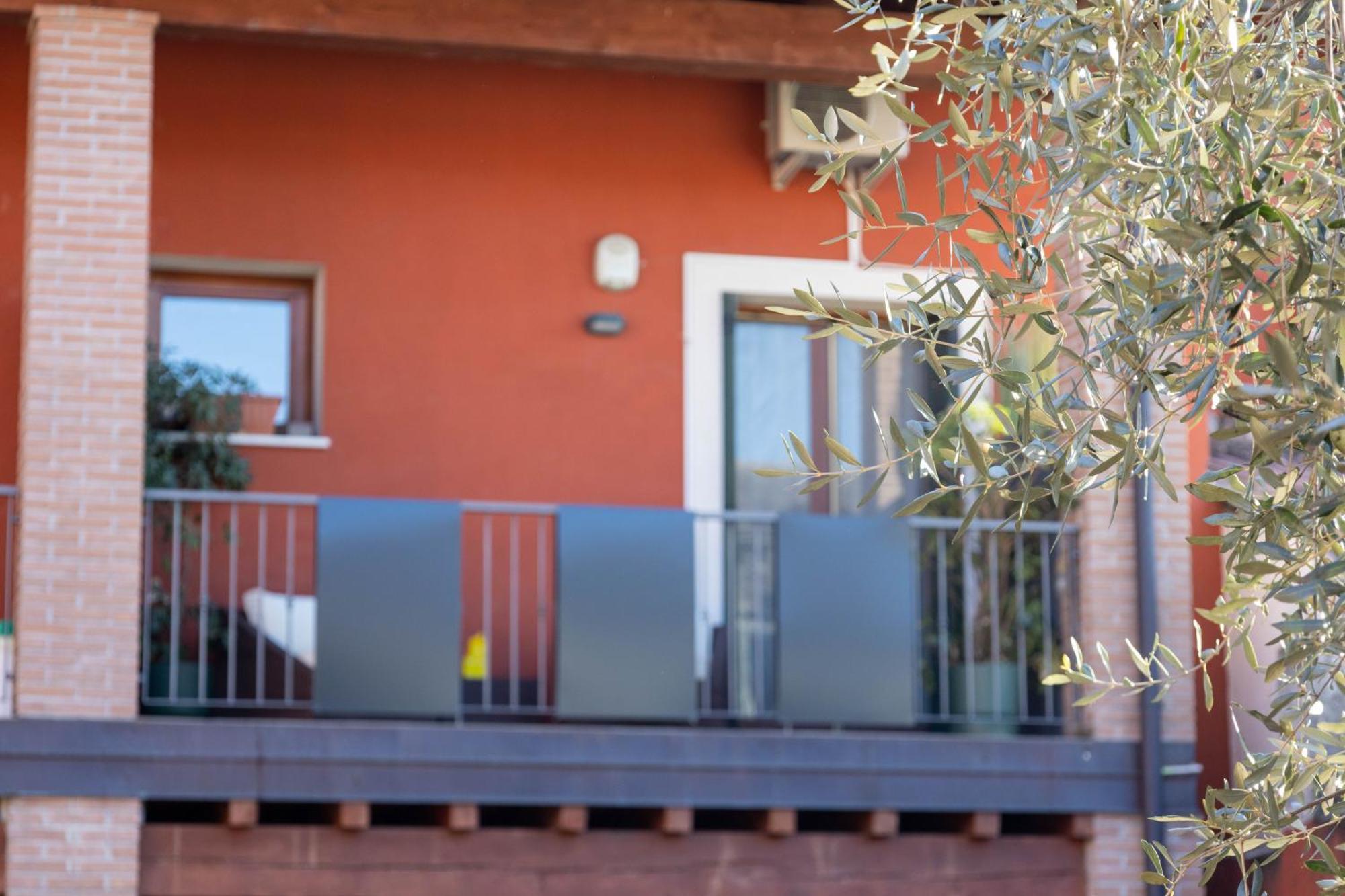 Maison 140 Lonato Luaran gambar